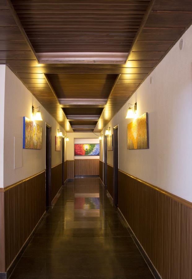 One Earth Royale Boutique Hotel Mussoorie Eksteriør billede