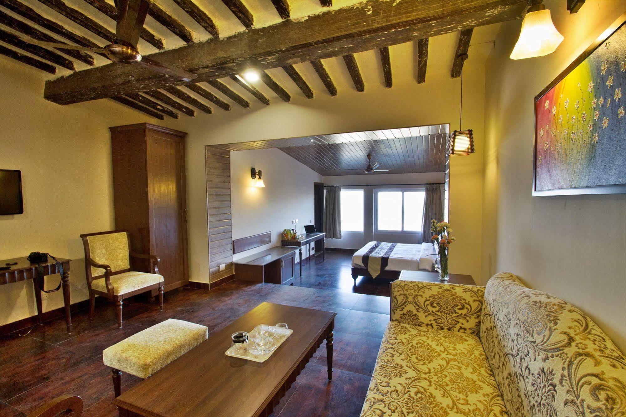 One Earth Royale Boutique Hotel Mussoorie Eksteriør billede