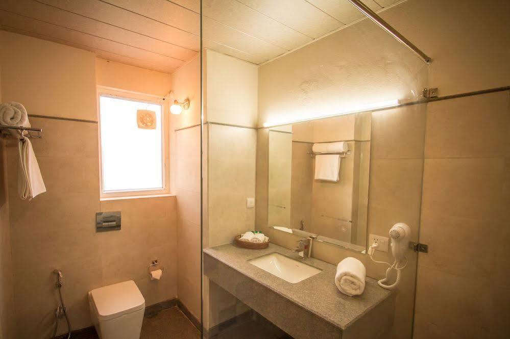 One Earth Royale Boutique Hotel Mussoorie Eksteriør billede