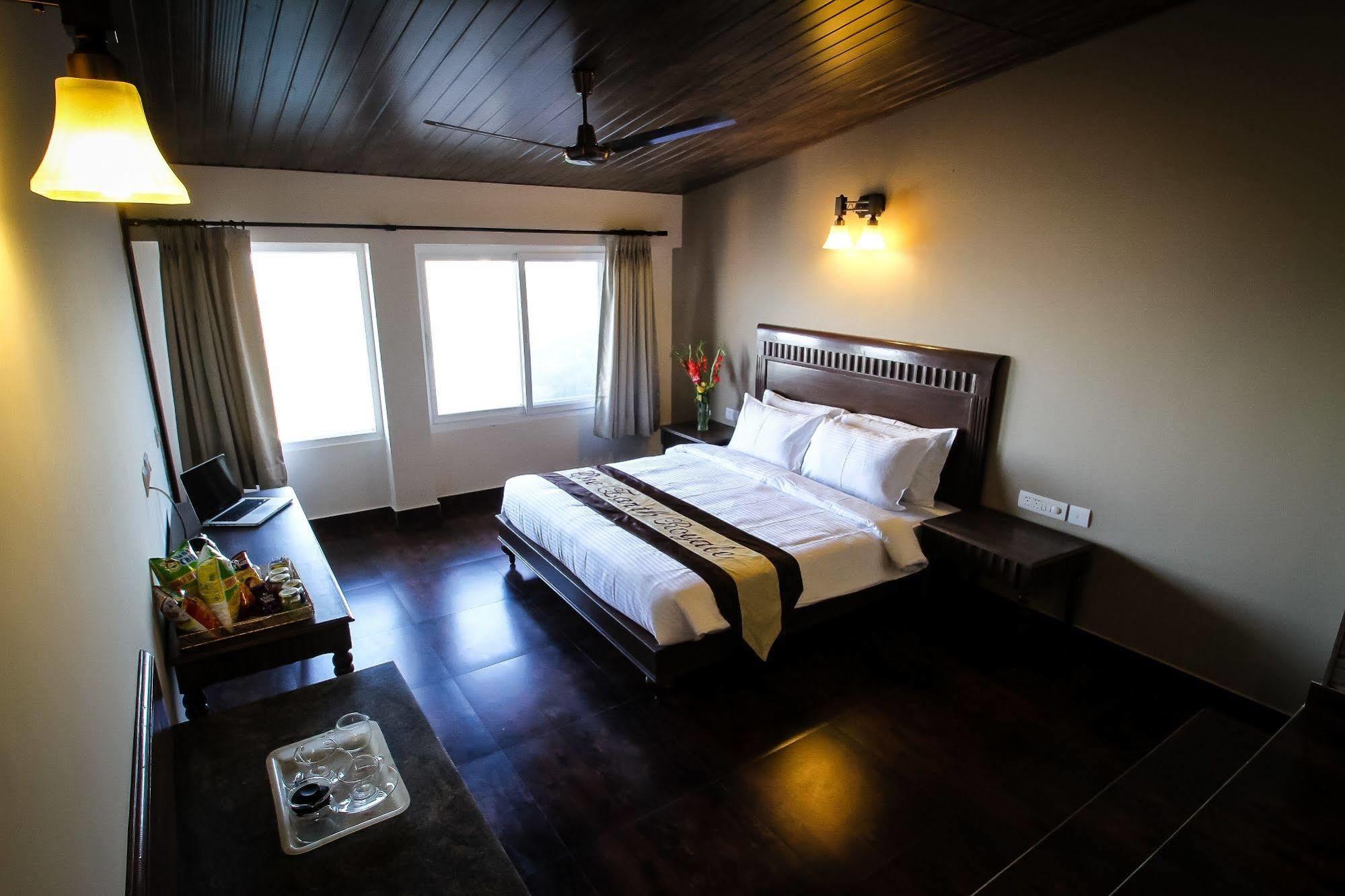 One Earth Royale Boutique Hotel Mussoorie Eksteriør billede